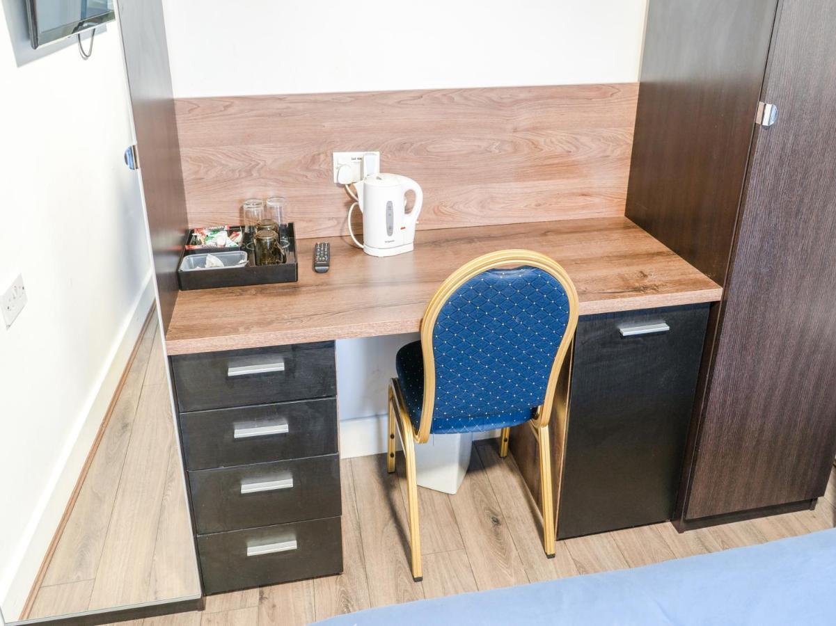 La Tavola Calda Hotel Nuneaton Eksteriør bilde