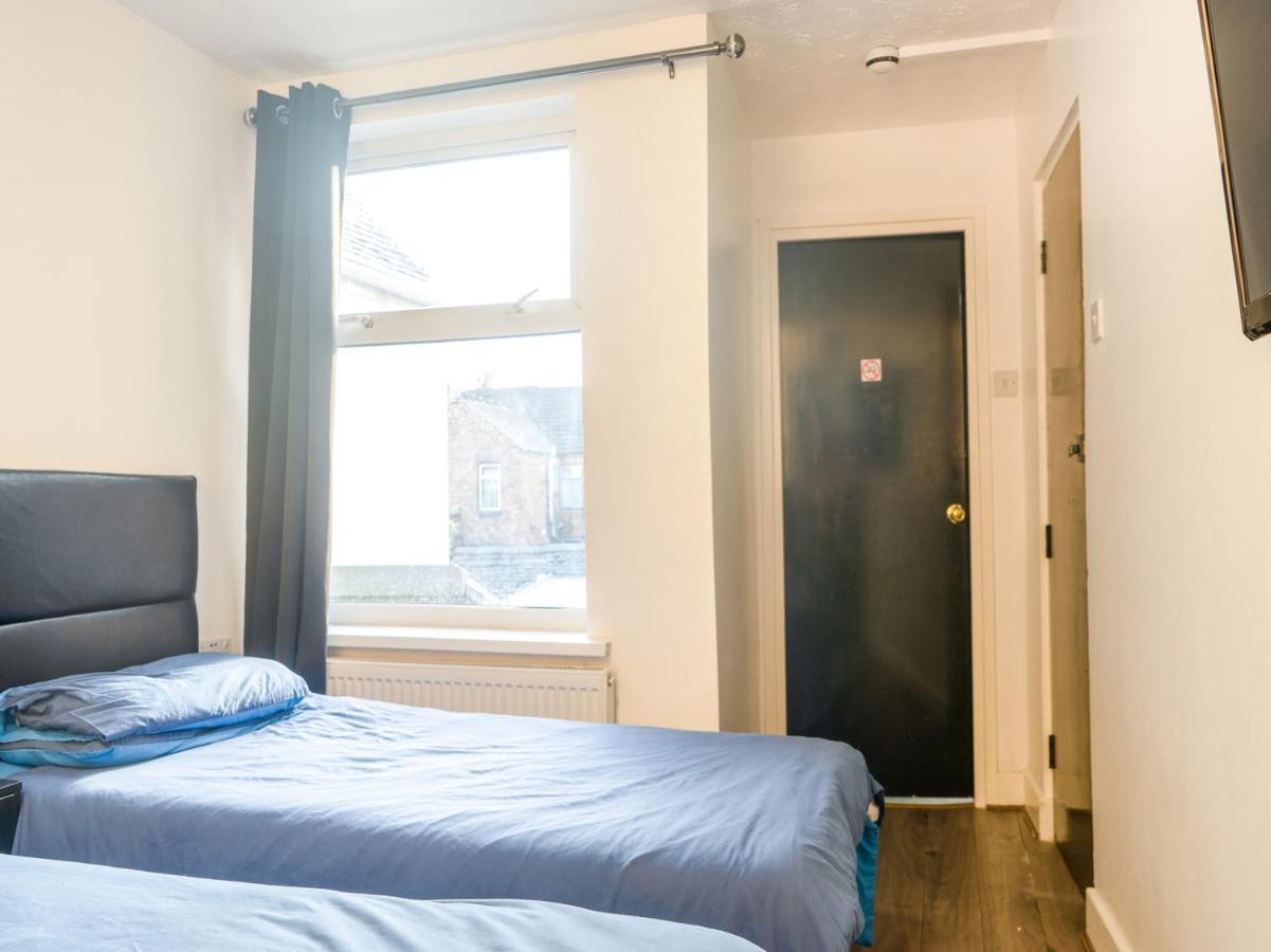 La Tavola Calda Hotel Nuneaton Eksteriør bilde