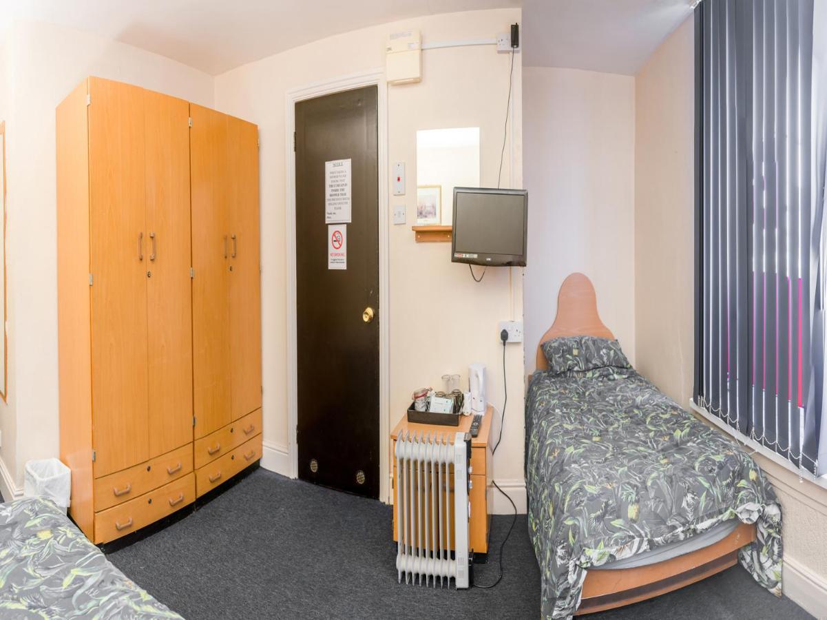 La Tavola Calda Hotel Nuneaton Eksteriør bilde