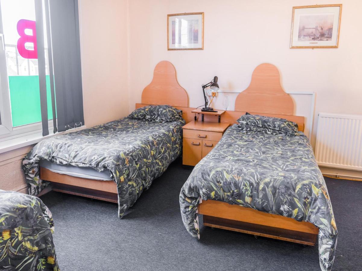 La Tavola Calda Hotel Nuneaton Eksteriør bilde