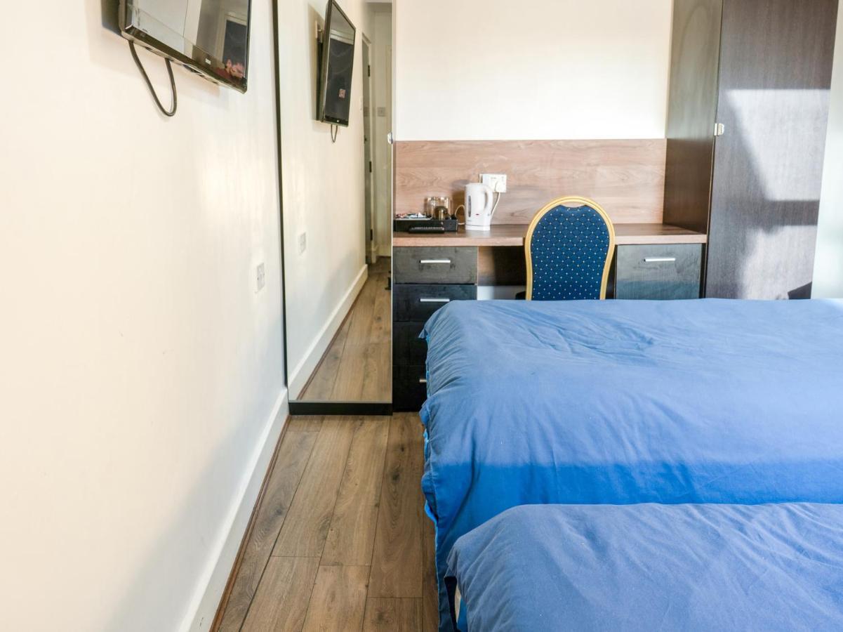 La Tavola Calda Hotel Nuneaton Eksteriør bilde